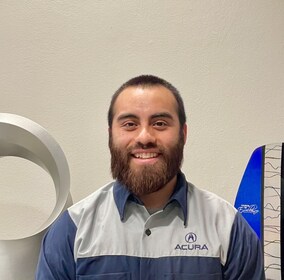 Staff member Eddie Maldonado from ID_b7595d9028e4