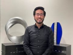Staff member Edmond Kim from ID_f9a78d79cb36