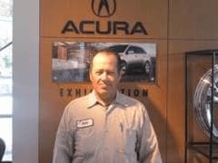 Staff member Julio Menjivar from ID_b7595d9028e4