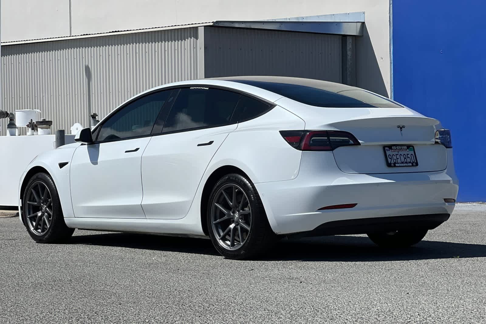Used 2021 Tesla Model 3 Base with VIN 5YJ3E1EA9MF940598 for sale in Corte Madera, CA