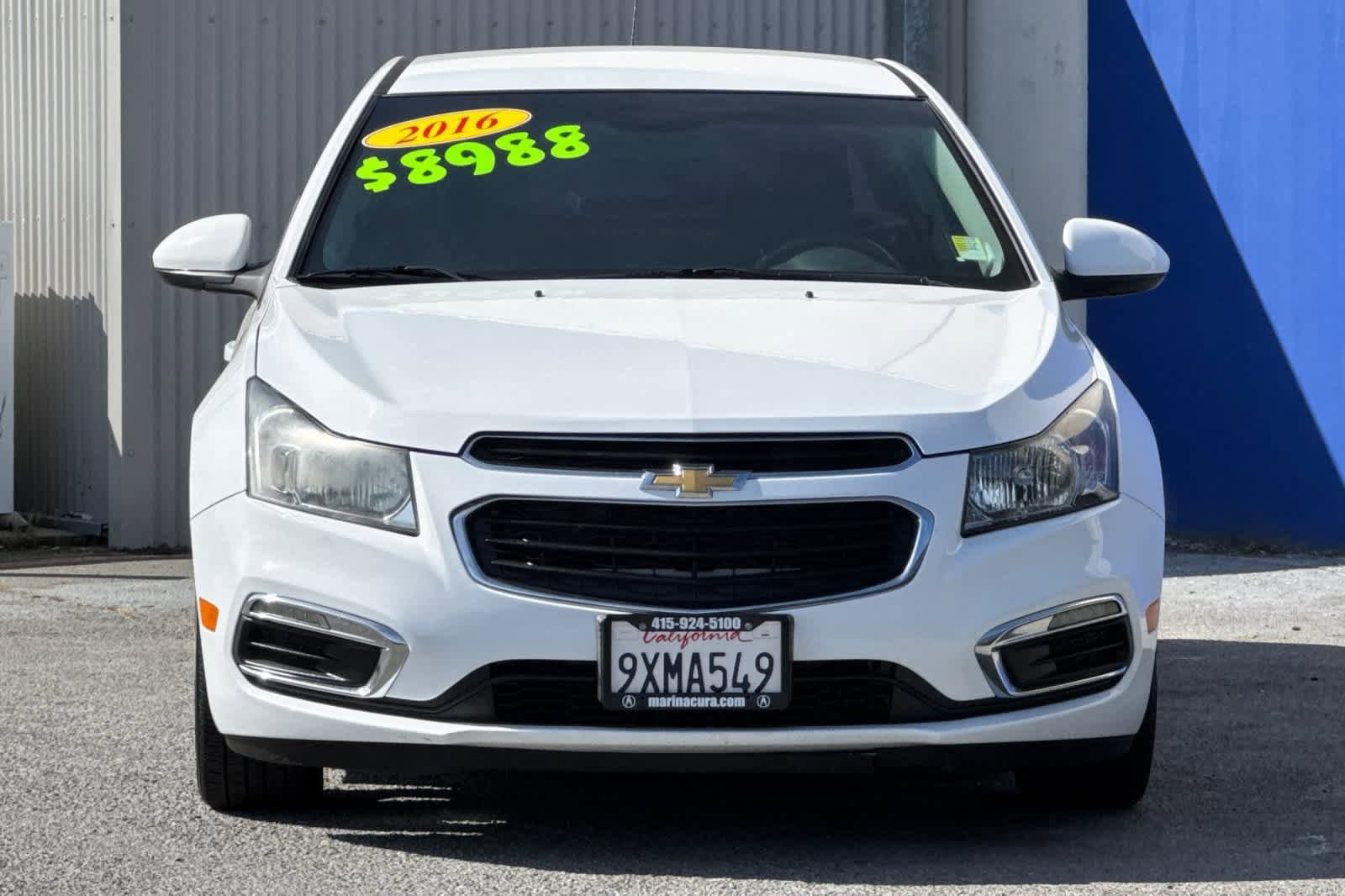 2016 Chevrolet Cruze Limited 2LT Auto photo 3