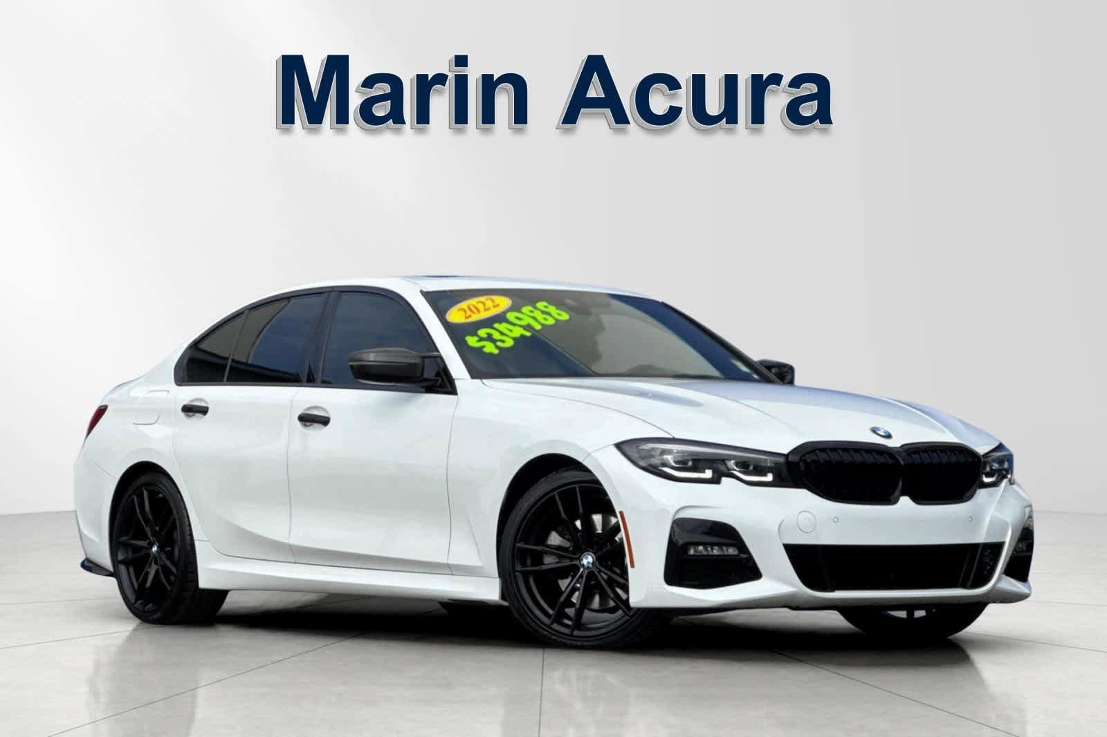 2022 BMW 3 Series 330i Sedan's photo