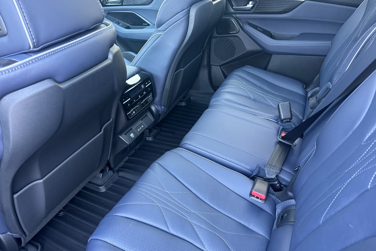 2026 Acura MDX Type S w/Advance Package - Photo 10
