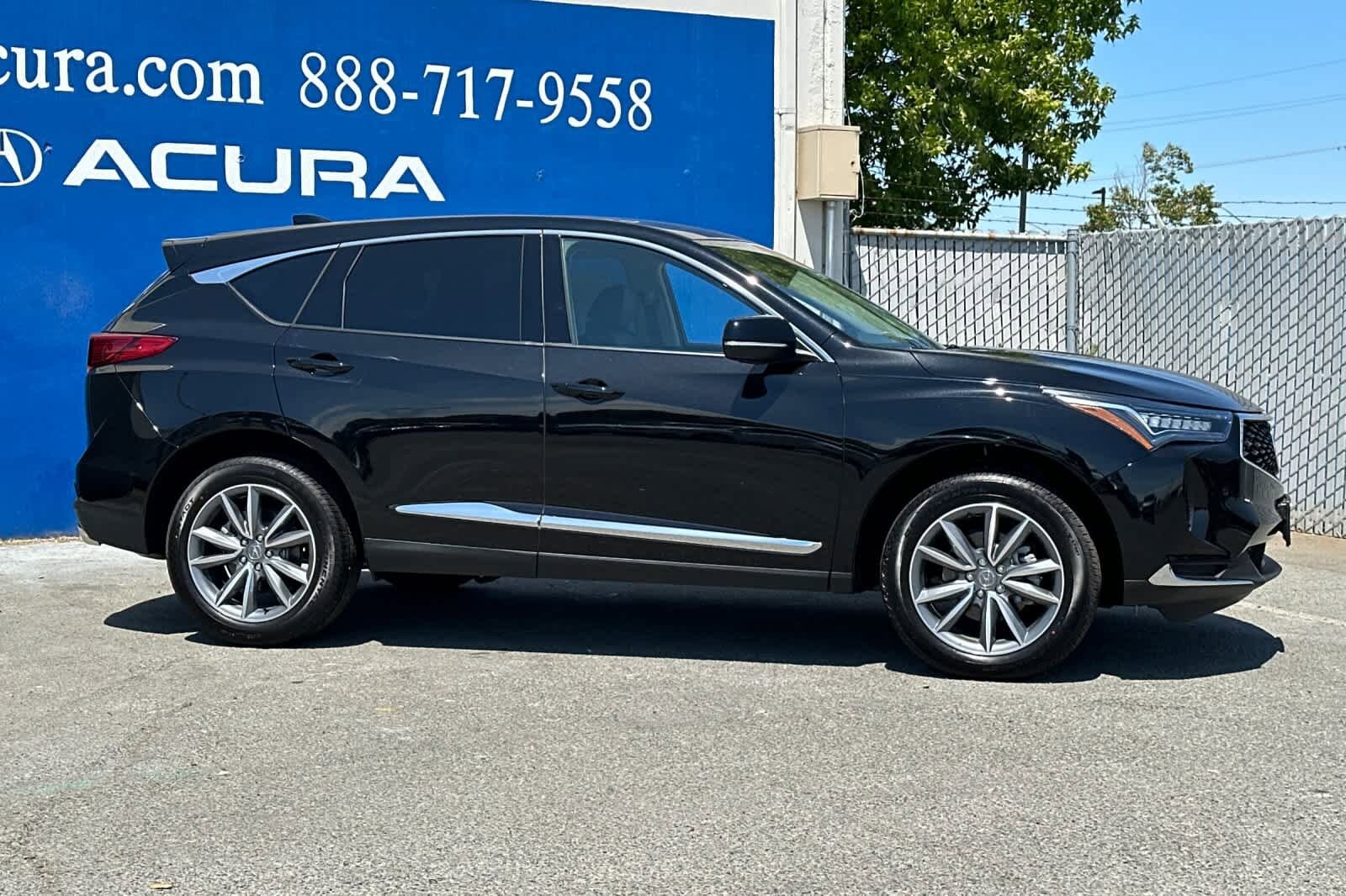 2024 Acura RDX Technology photo 2