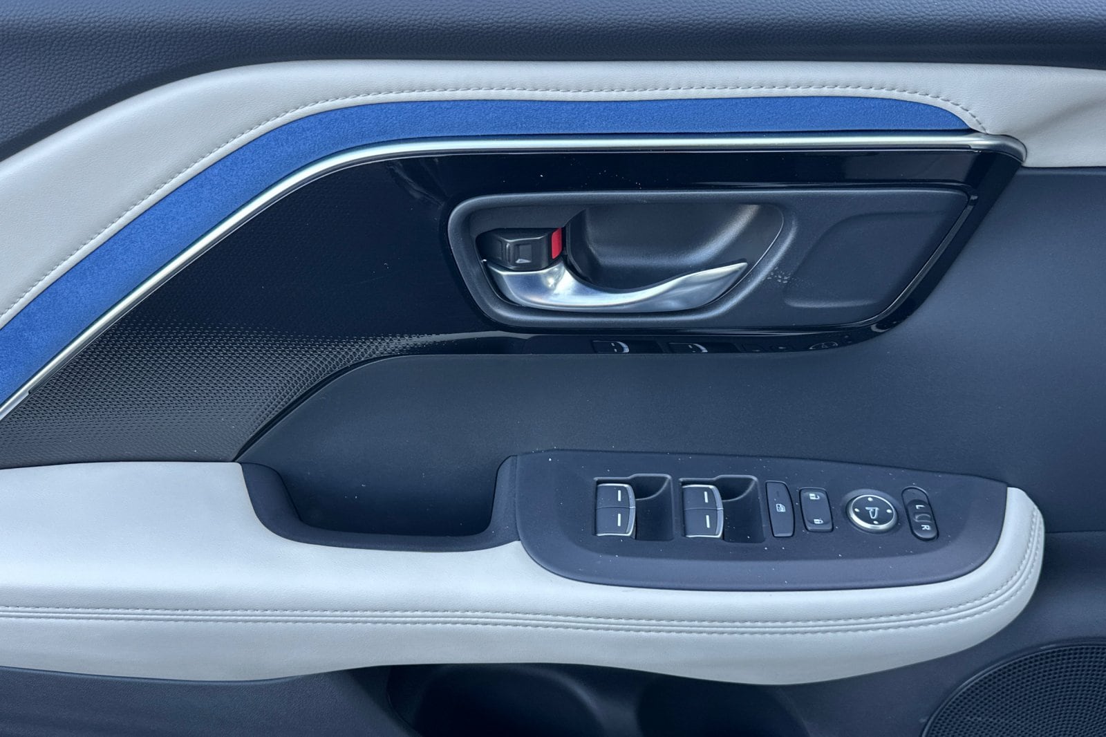 2025 Acura ADX A-Spec Package - Photo 8