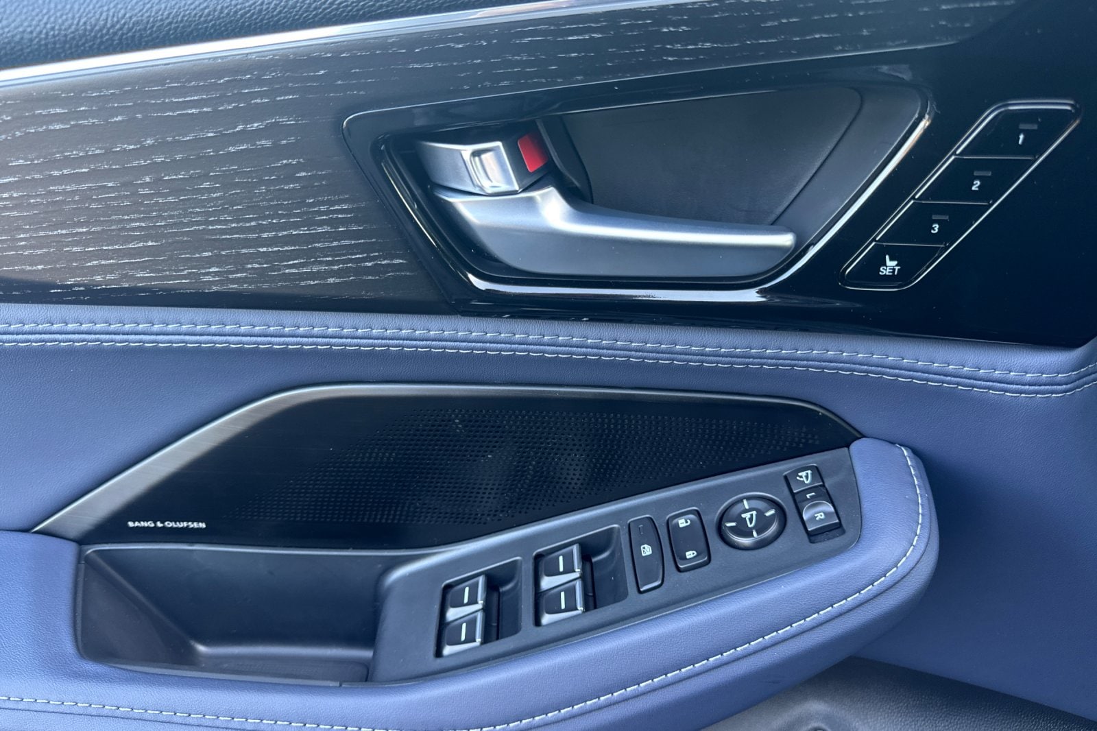 2026 Acura MDX Type S w/Advance Package - Photo 9