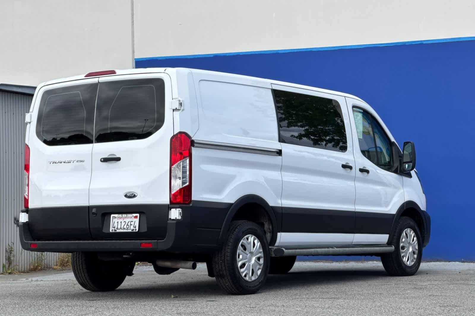 2023 Ford Transit-250 Cargo Base photo 3