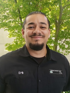 Staff member Erik Garcia from ID_954d3526b357
