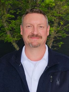 Staff member Kyle Reid from ID_ec2bd09f9fd1