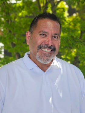 Staff member Martin Sanchez from ID_40f8463b41cd