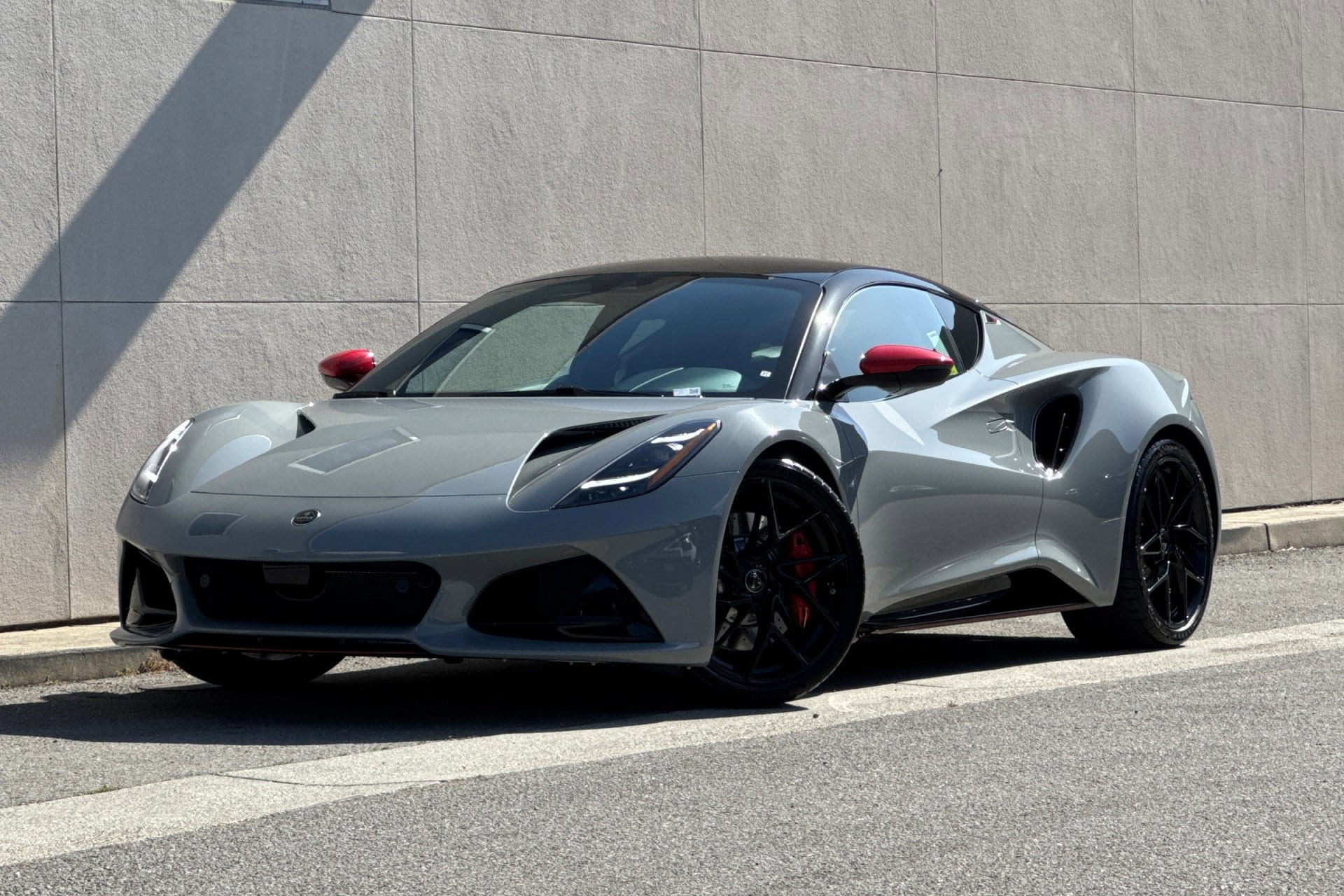 2026 Lotus Emira Turbo SE