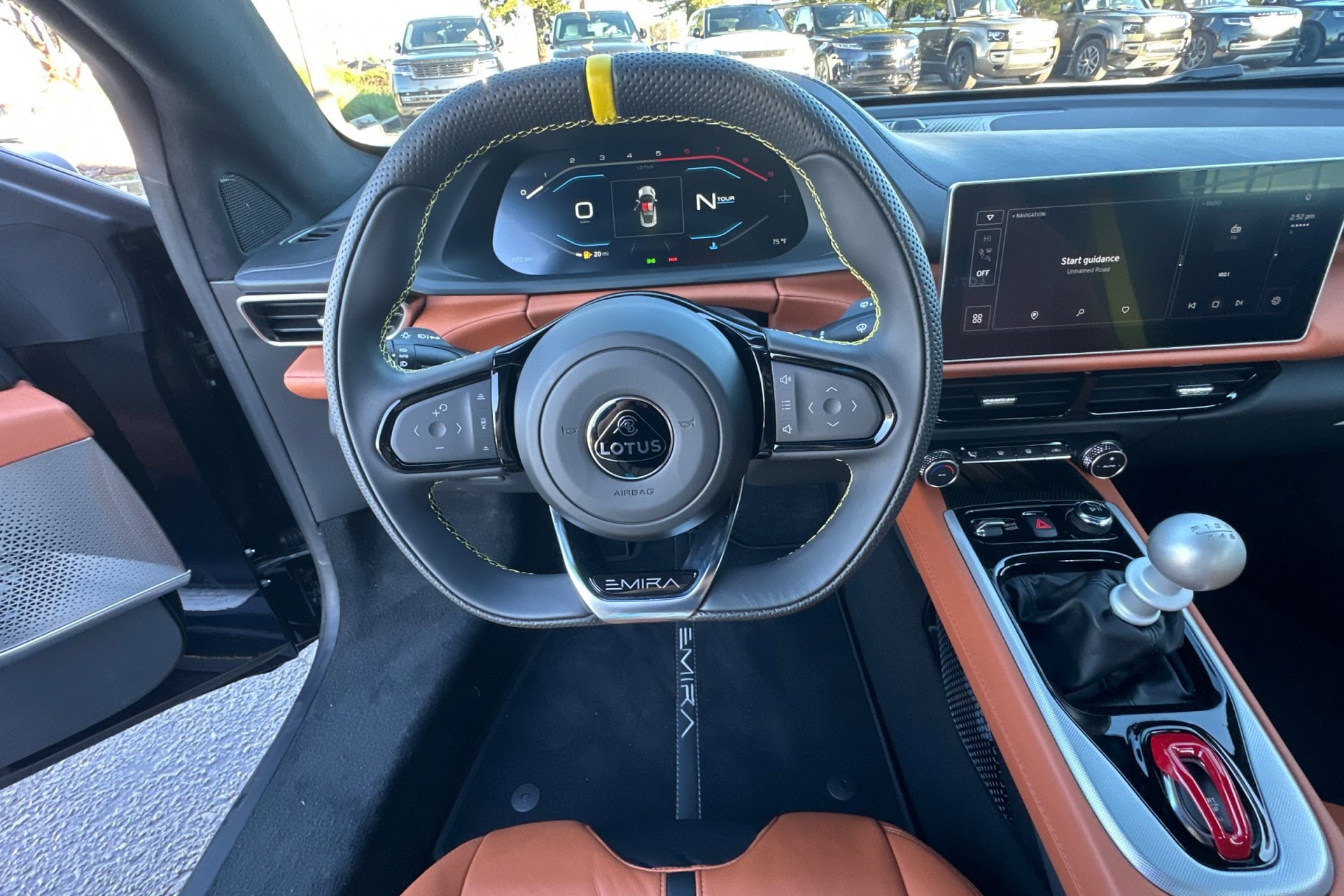 2026 Lotus Emira - Photo 15