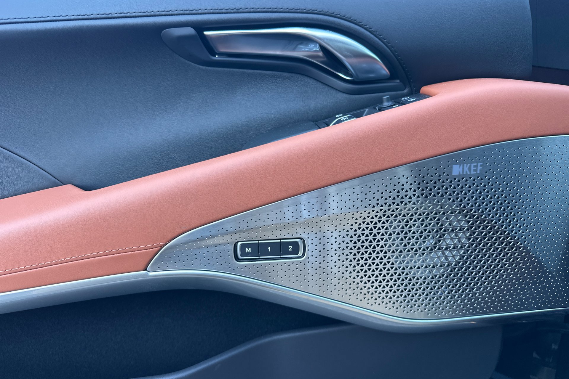 2026 Lotus Emira - Photo 13