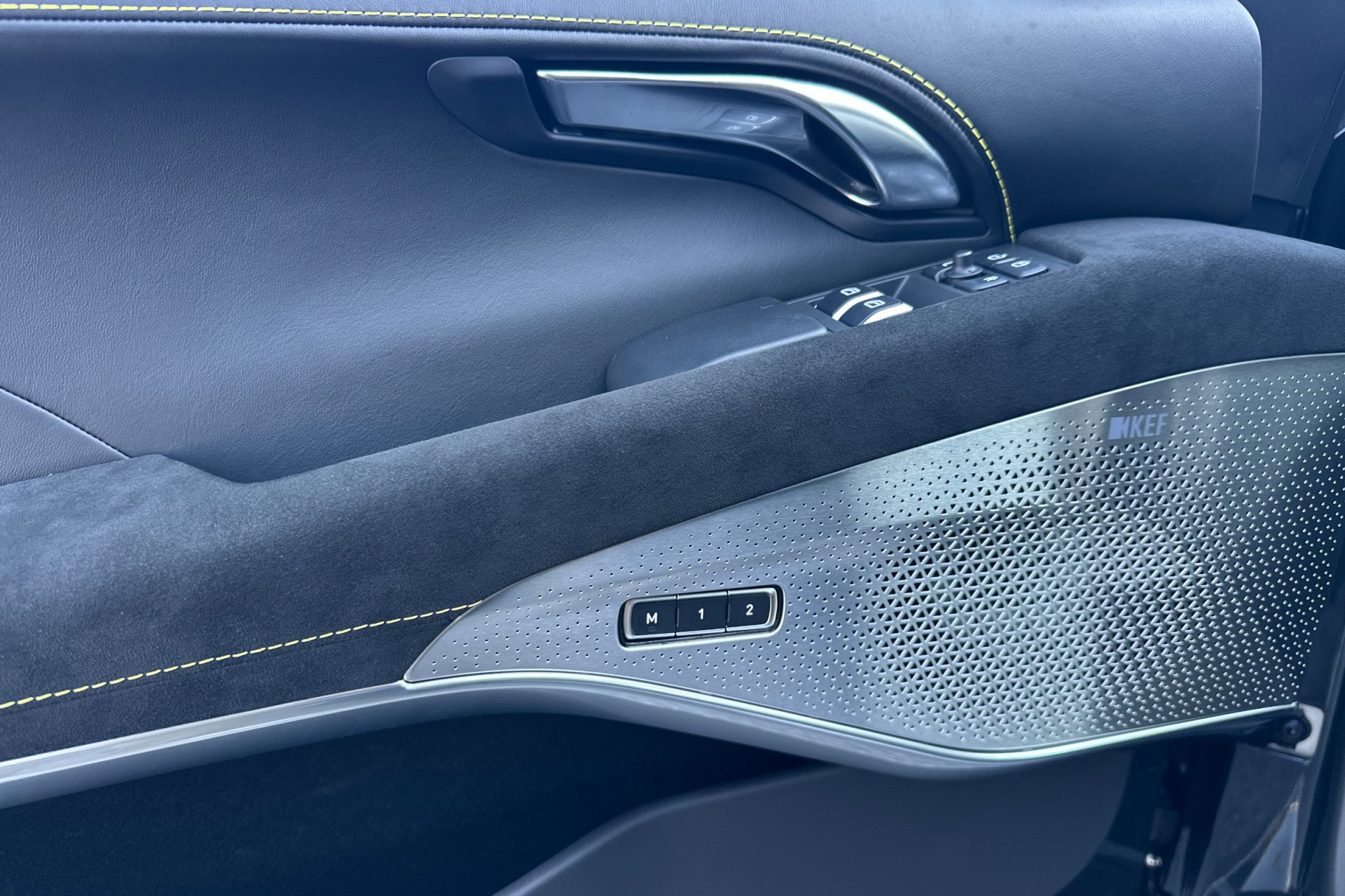 2026 Lotus Emira Turbo SE - Photo 13
