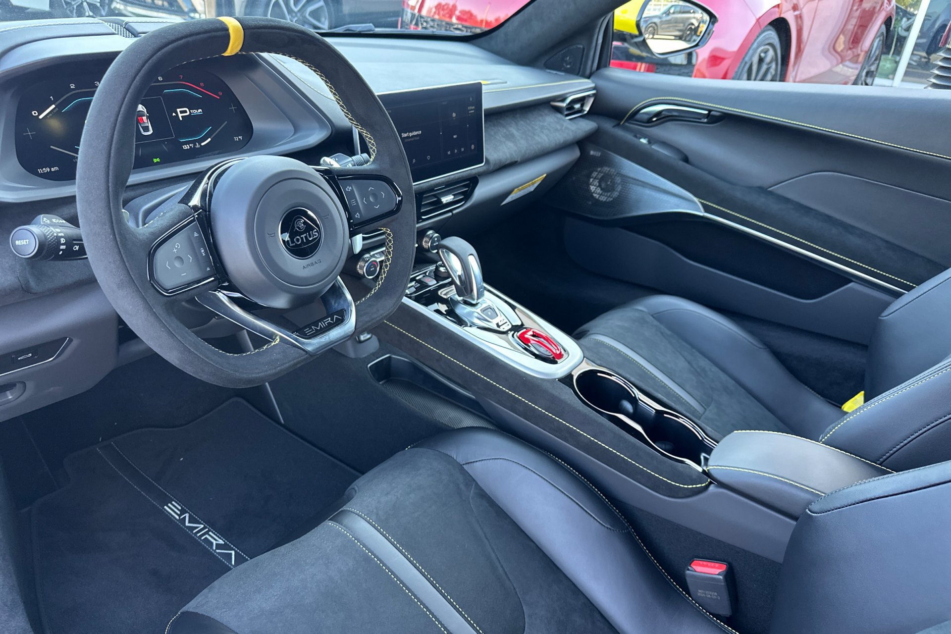 2026 Lotus Emira Turbo SE - Photo 12