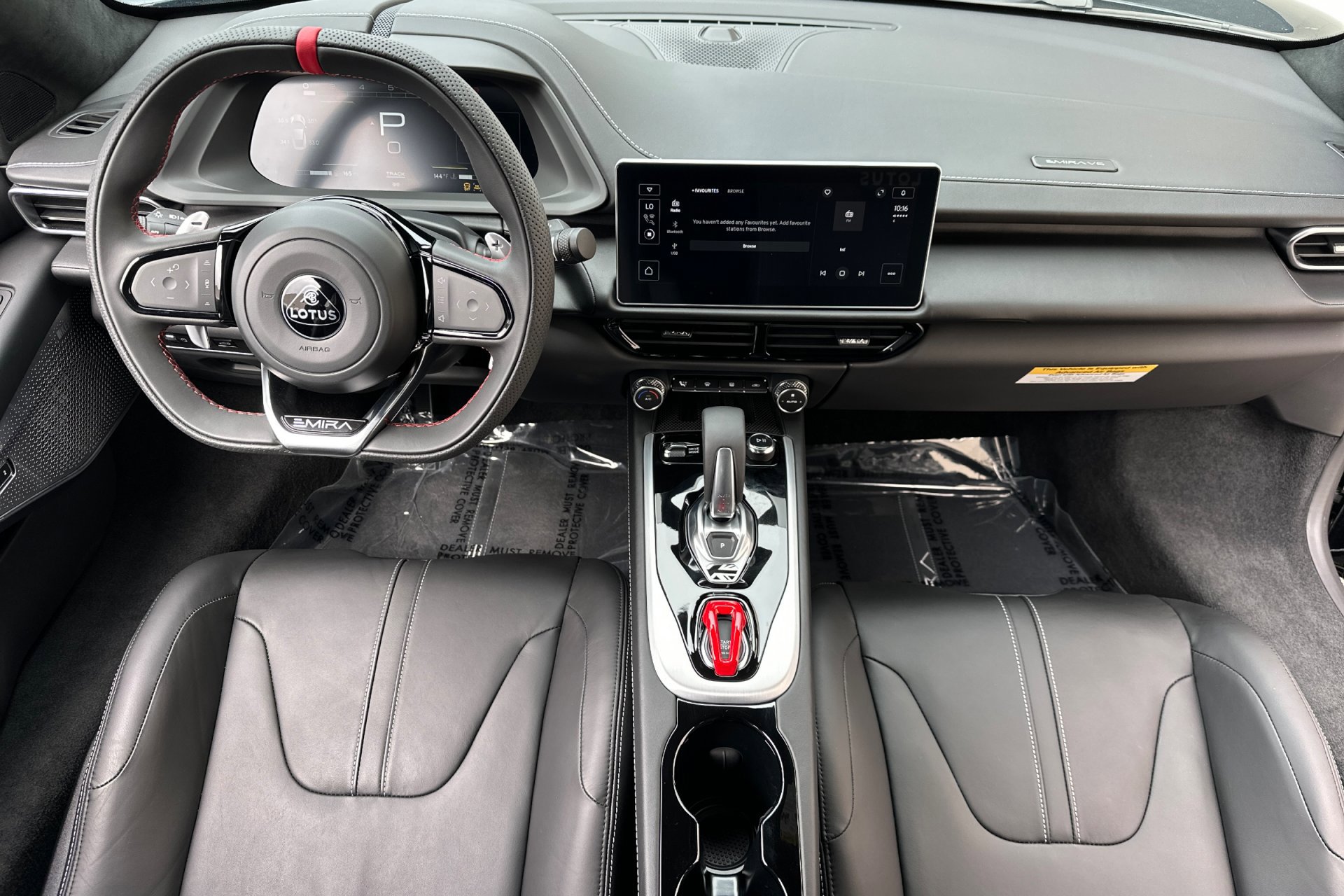 2025 Lotus Emira photo 3