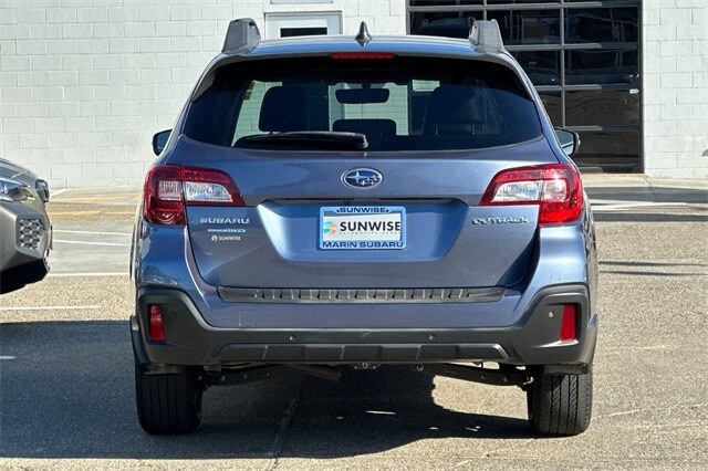 2018 Subaru Outback 2.5i Limited photo 4
