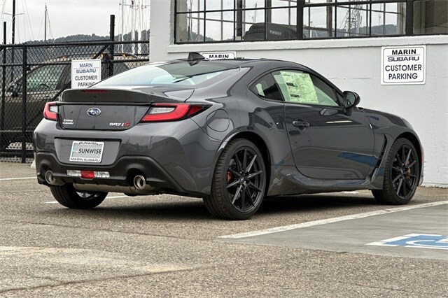 2025 Subaru BRZ tS photo 3