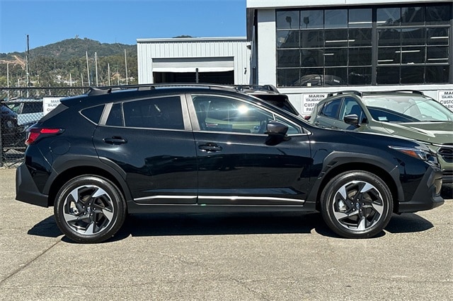 2024 Subaru Crosstrek Limited photo 2