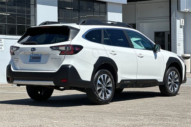 2023 Subaru Outback Limited photo 2