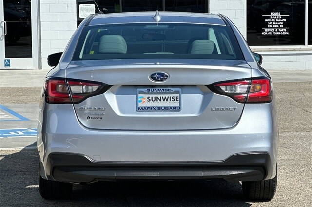 2022 Subaru Legacy Premium photo 4