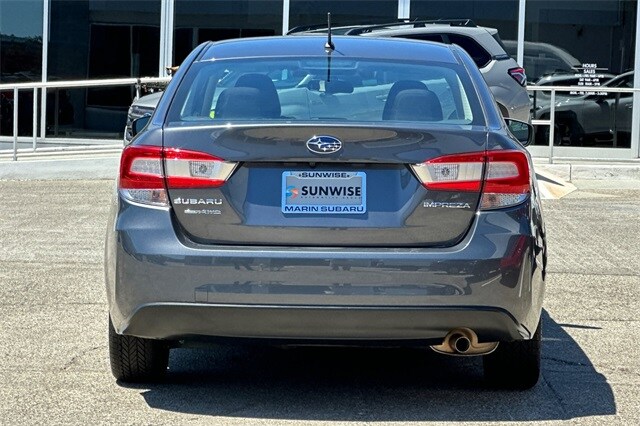 2022 Subaru Impreza Base photo 3