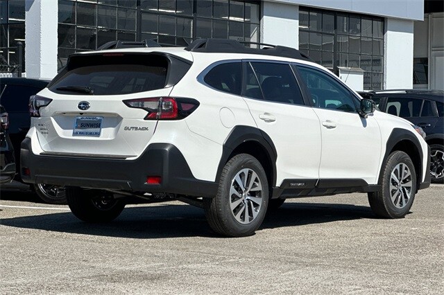 2025 Subaru Outback Premium photo 2