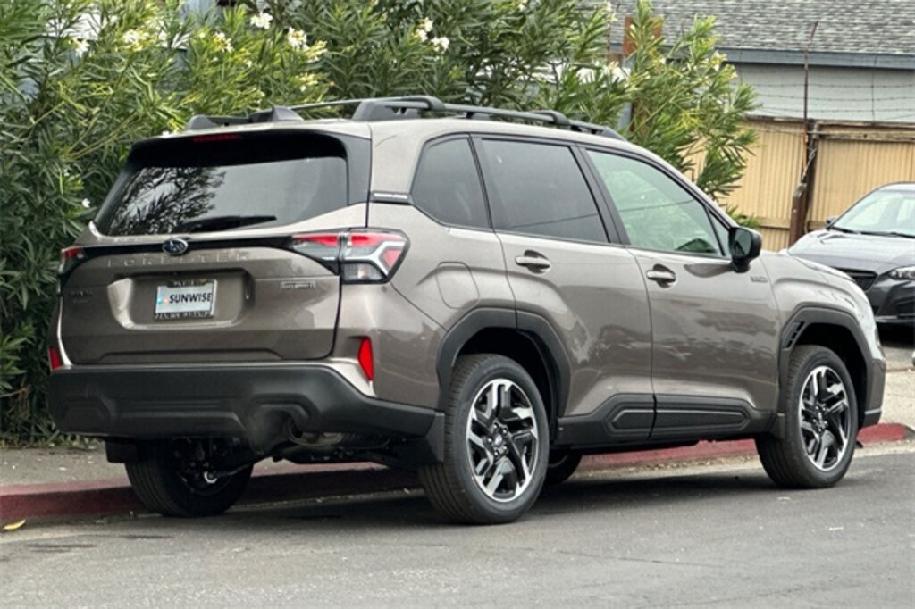 New 2025 Subaru Forester Hybrid Premium SUV
