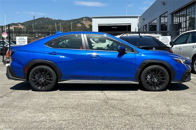 2025 Subaru WRX Limited photo 2