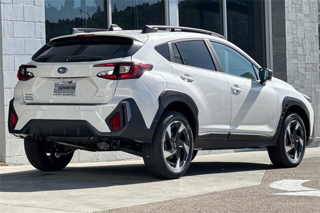 2025 Subaru Crosstrek Limited photo 3