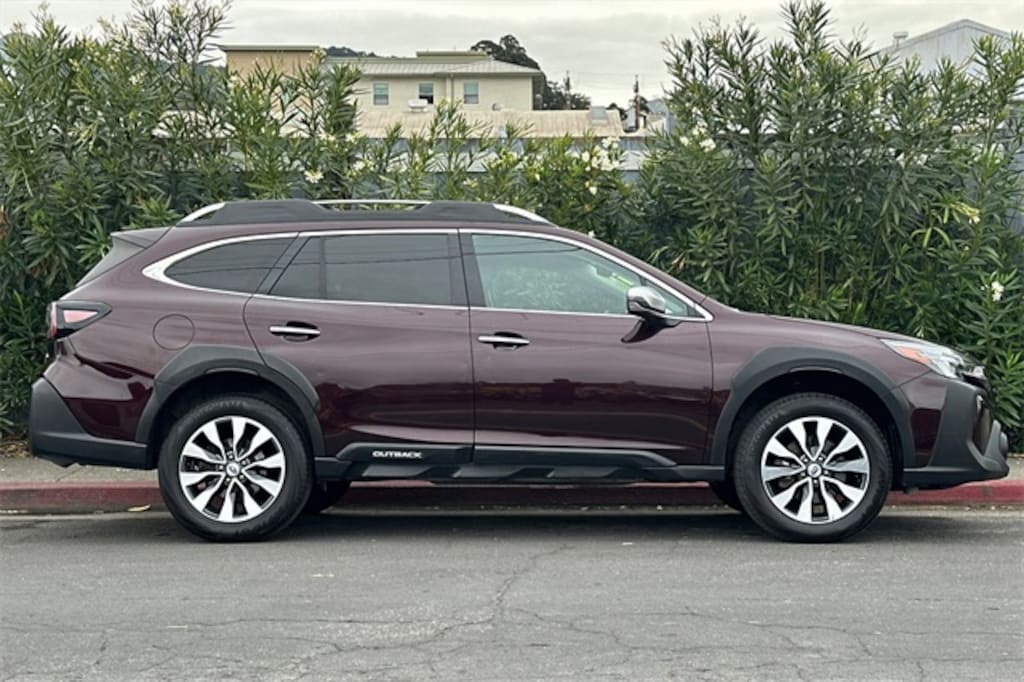 Certified 2023 Subaru Outback Touring XT SUV