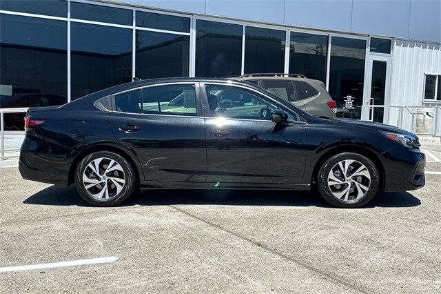 2025 Subaru Legacy Premium photo 2
