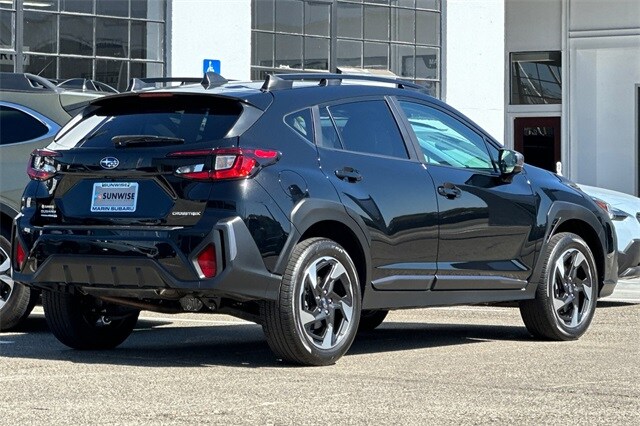2024 Subaru Crosstrek Limited photo 3