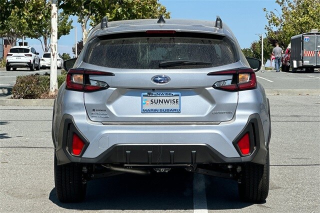 2025 Subaru Crosstrek Premium photo 3