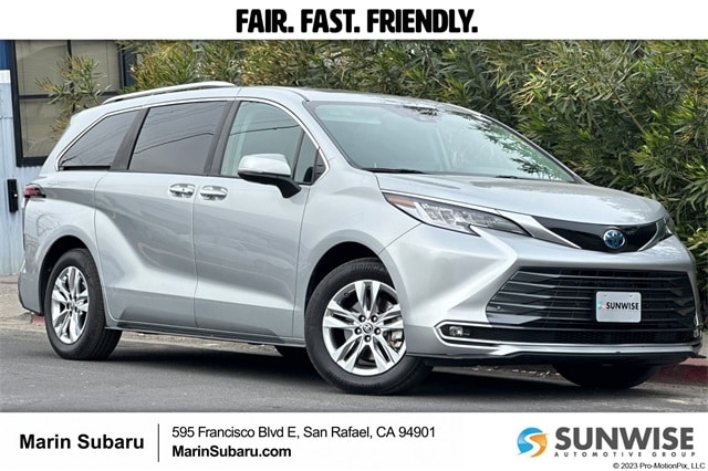 2024 Toyota Sienna Limited 7-Passenger AWD