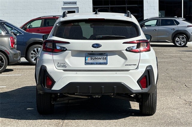 2025 Subaru Crosstrek Limited photo 4