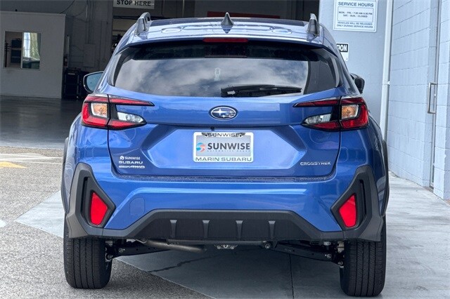 2025 Subaru Crosstrek Premium photo 3