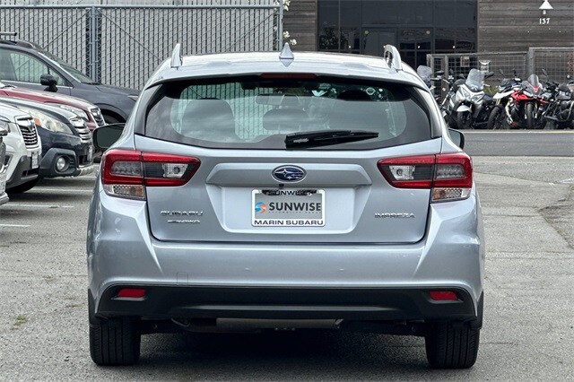 2022 Subaru Impreza Premium photo 3