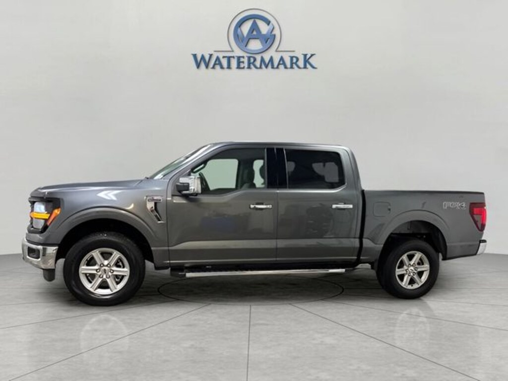 New 2025 Ford F-150 XLT Truck SuperCrew Cab