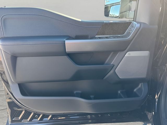 2026 Ford F-350 Super Duty Lariat - Photo 13