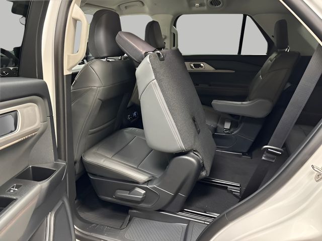 2026 Ford Explorer Active - Photo 42