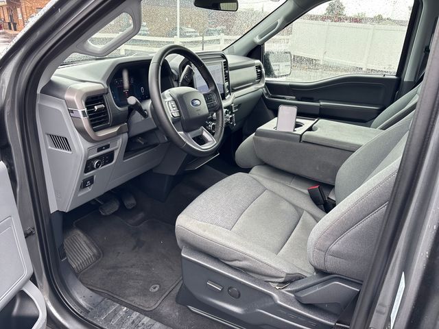2025 Ford F-150 XLT - Photo 8