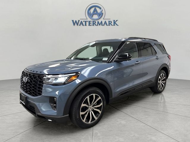 2026 Ford Explorer ST-LINE's photo