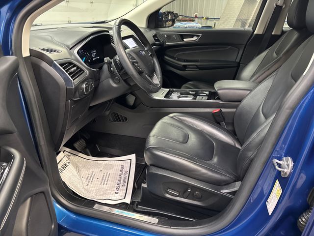2020 Ford Edge Titanium - Photo 11