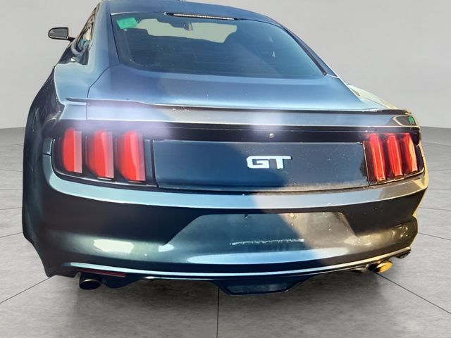 2015 Ford Mustang GT photo 3