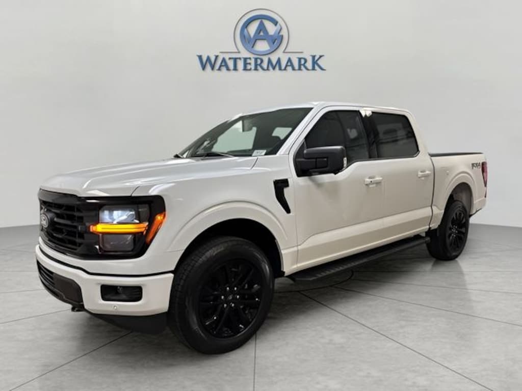 New 2025 Ford F-150 XLT Truck SuperCrew Cab