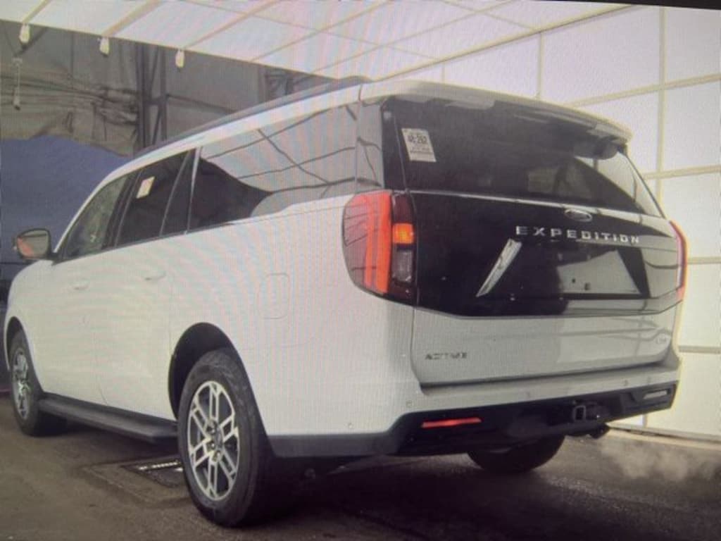 Used 2025 Ford Expedition Max Active SUV
