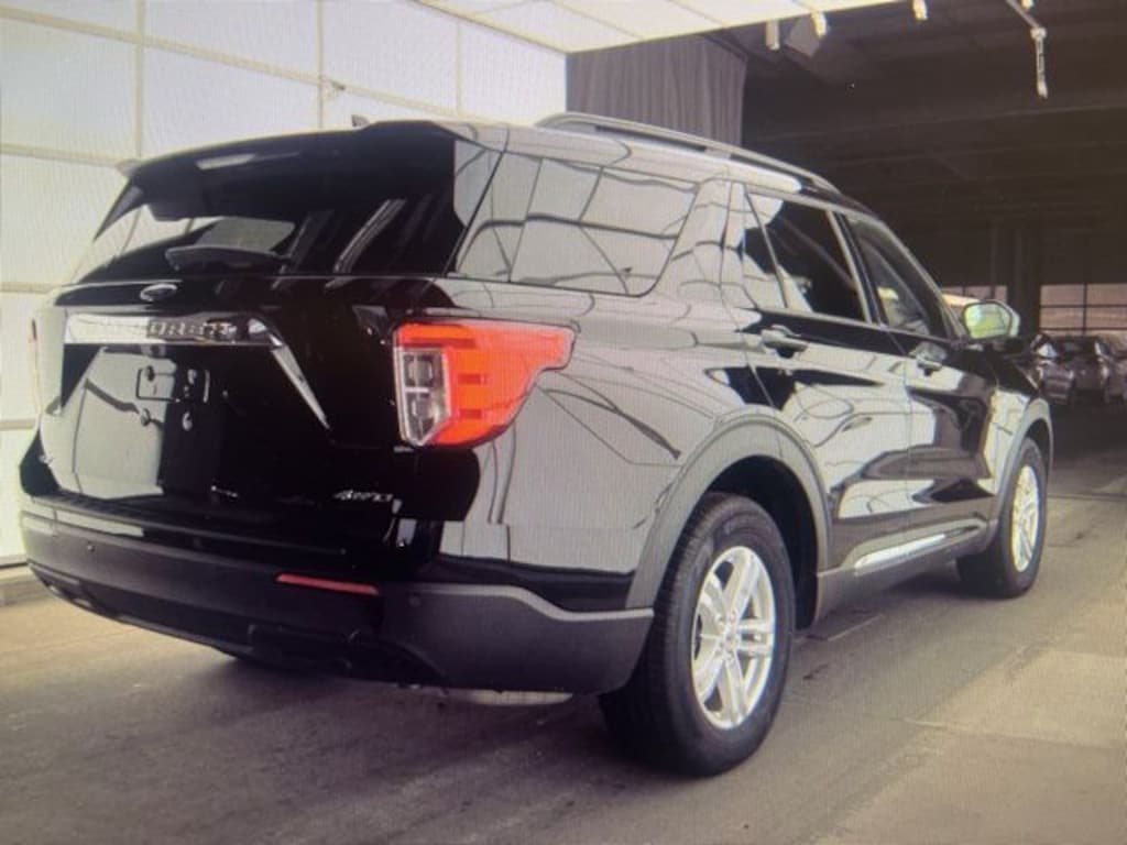 Used 2023 Ford Explorer XLT SUV