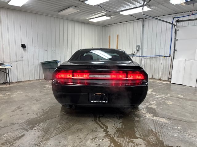 2013 Dodge Challenger SXT photo 4