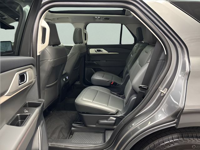 2026 Ford Explorer Active - Photo 27